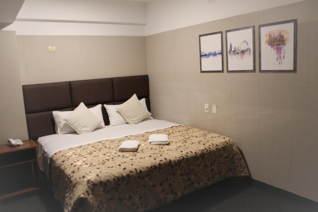 Hotel Lima City ภายนอก รูปภาพ