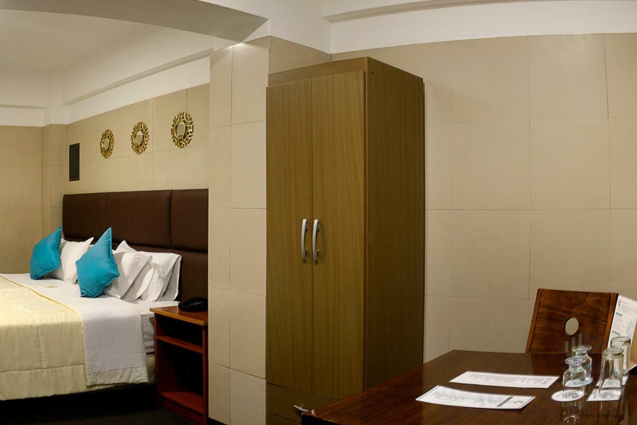 Hotel Lima City ภายนอก รูปภาพ